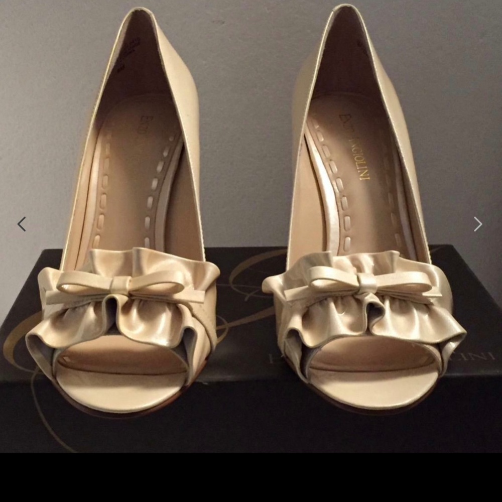 ENZO ANGIOLINI EAMIELEE  Cream Open Toe Pumps SIZE 7.5